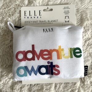Elle travel blanket